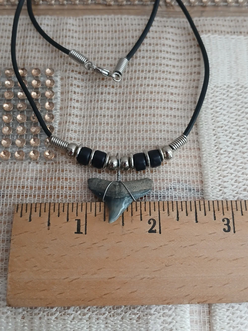 N/A stylishnecklace featuring